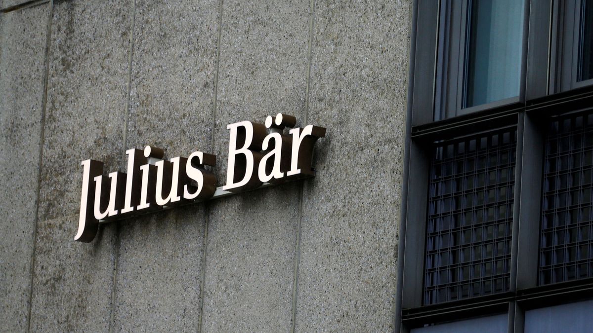Julius Baer ficha tres banqueros privados de BBVA para crecer en Barcelona