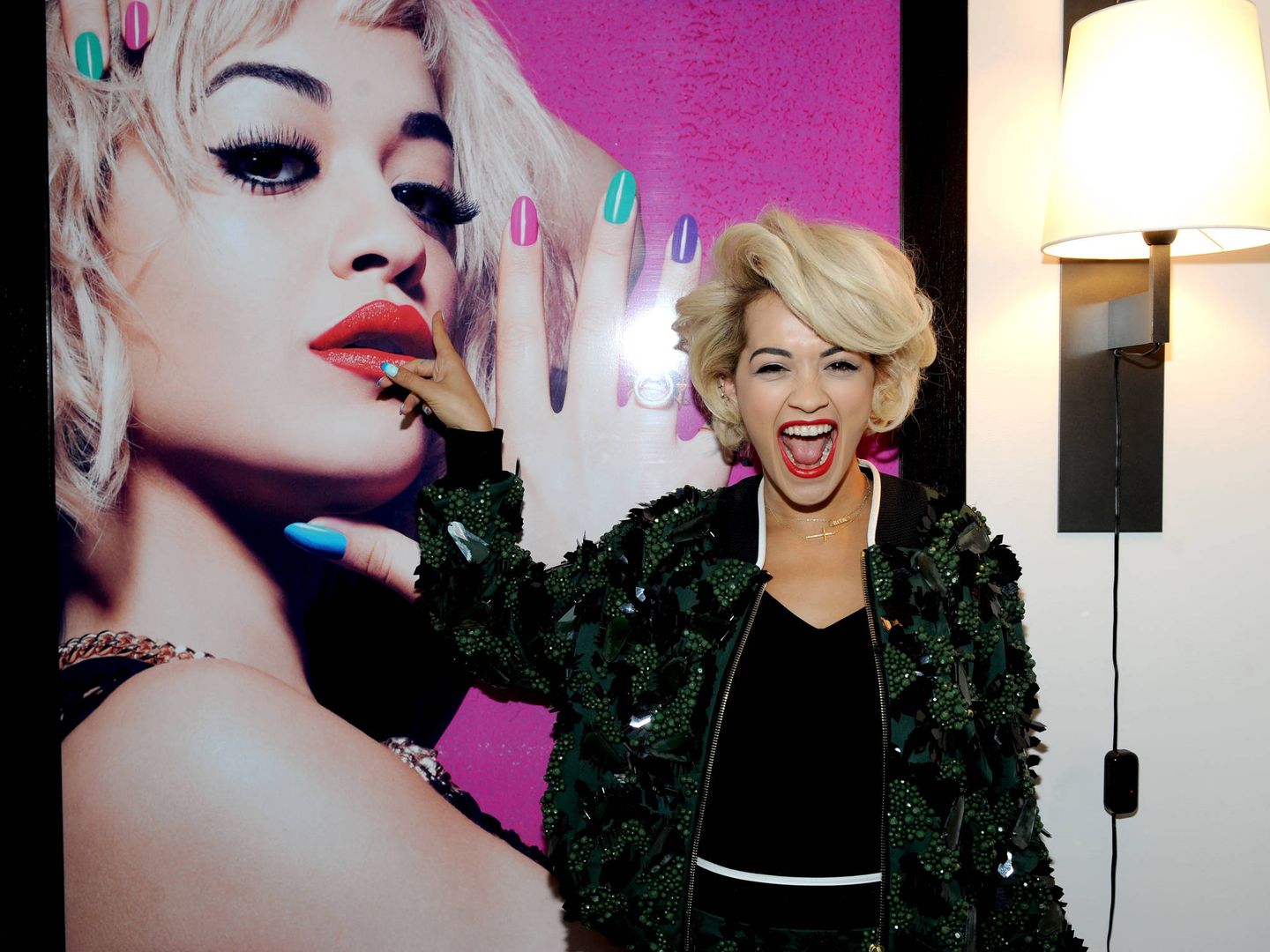 La cantante Rita Ora, imagen de Rimmel London (Brad Barket/Getty Images)