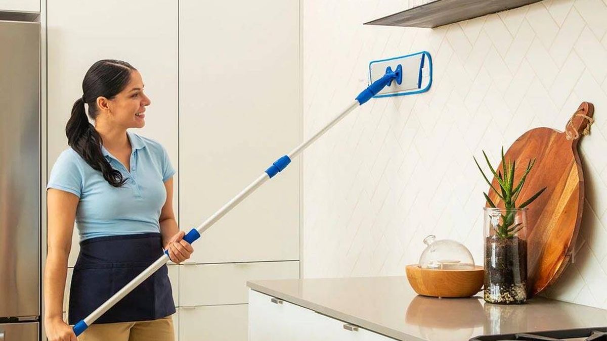 ¿Mopas para limpiar azulejos? El truco viral de TikTok que te ahorrará  horas en limpieza