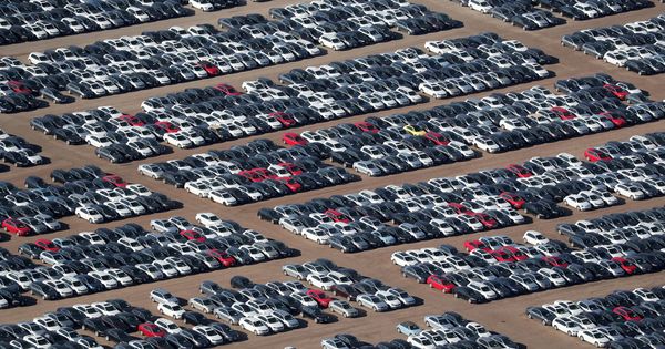 Foto: Coches de Volkswagen y Audi en Victorville, Califormia (EEUU). (Reuters)