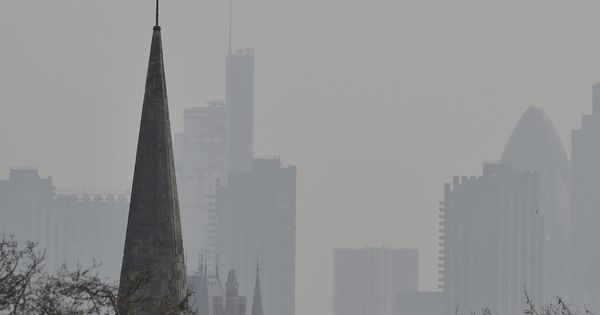 Foto: Así aparece Londres uno de los días de contaminación excesiva (Reuters/Toby Melville)