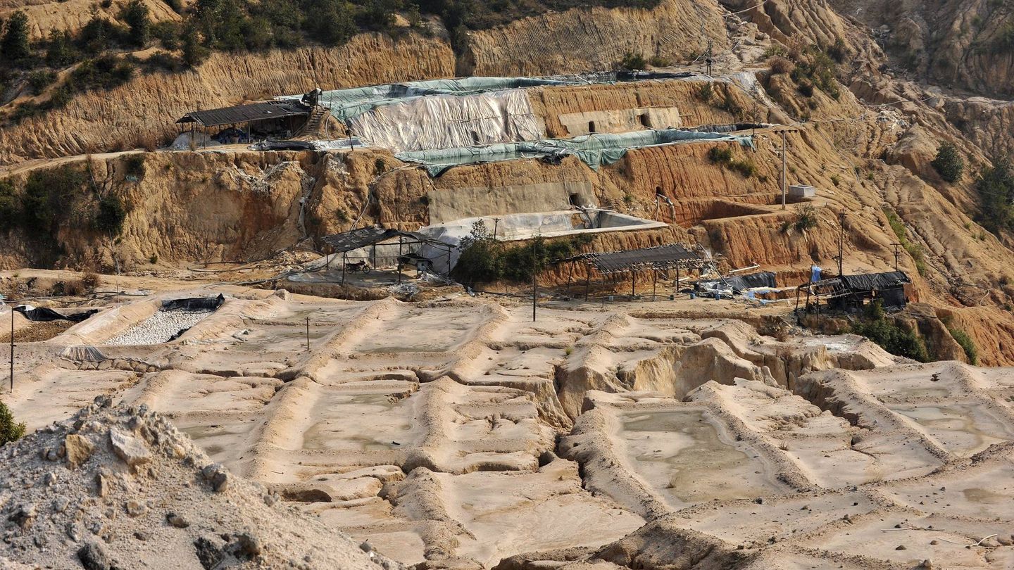 Una mina de tierras raras en Ganxian, provincia de Jiangxi, en China. (EFE)