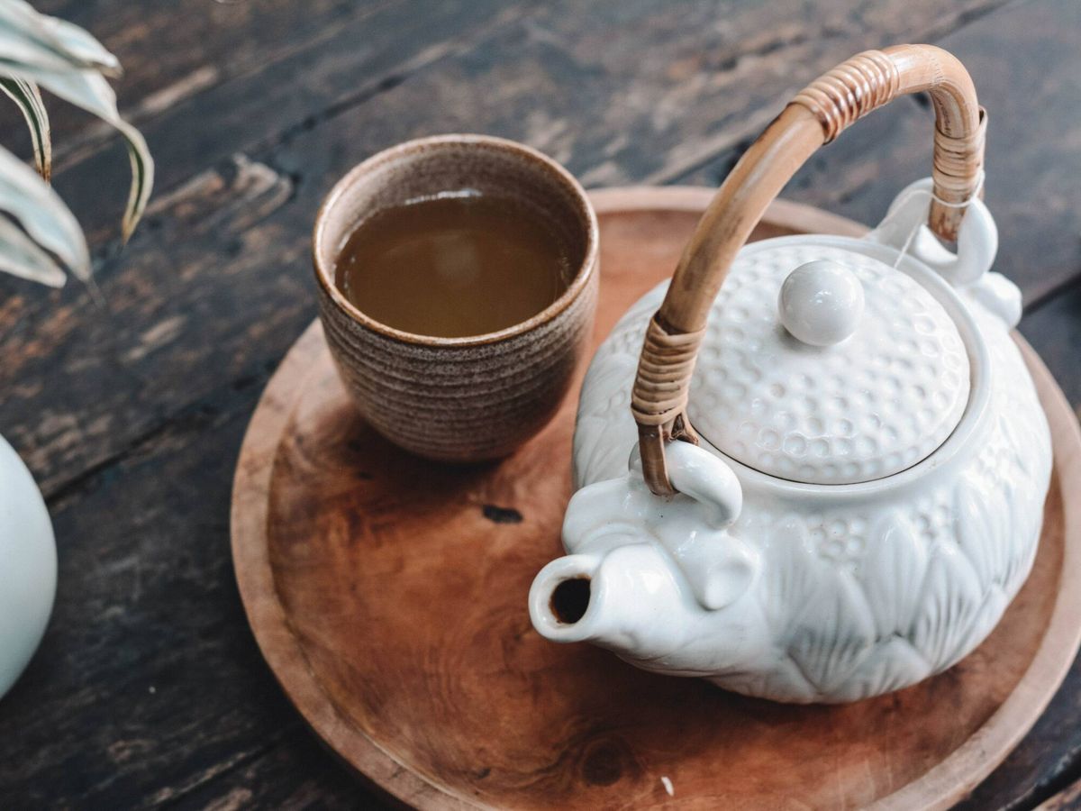 Foto: Cómo el té ayuda a acelerar el metabolismo. (Unsplash/Content Pixie)