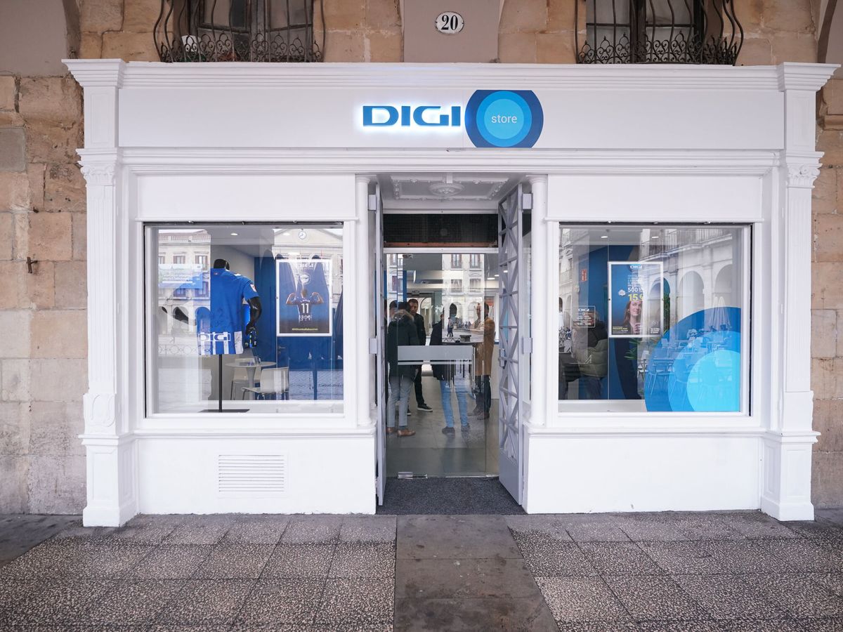 Foto: La primera tienda de Digi en Vitoria. (Europa Press/Iñaki Berasaluce)