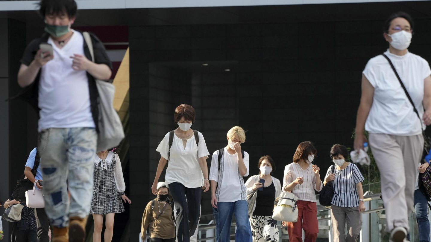 Gente paseando en Akihabara, Tokio. (EFE)