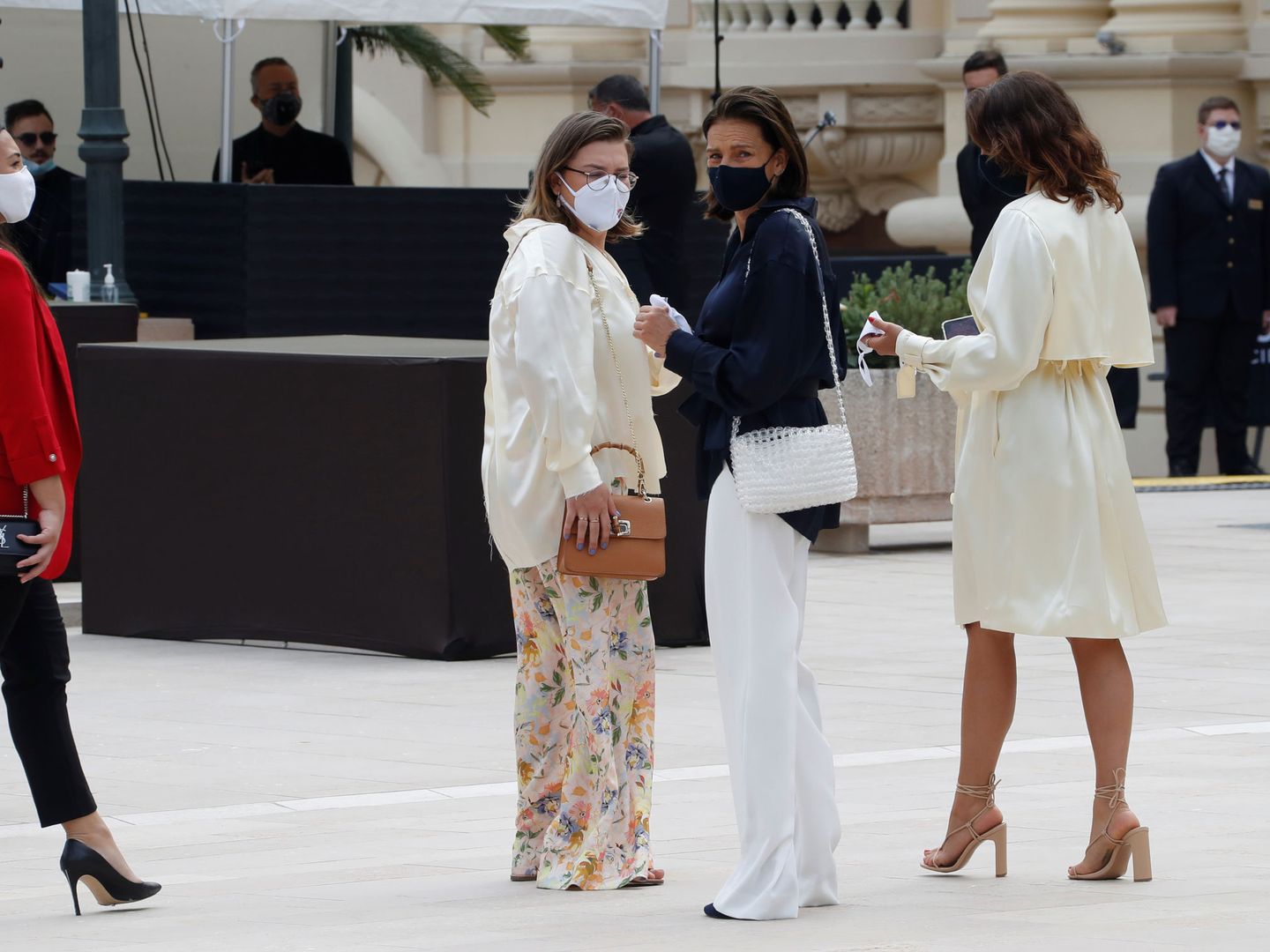 Camille Gottlieb, en la inauguración de la plaza del Casino de Montecarlo junto a su madre. (Reuters)