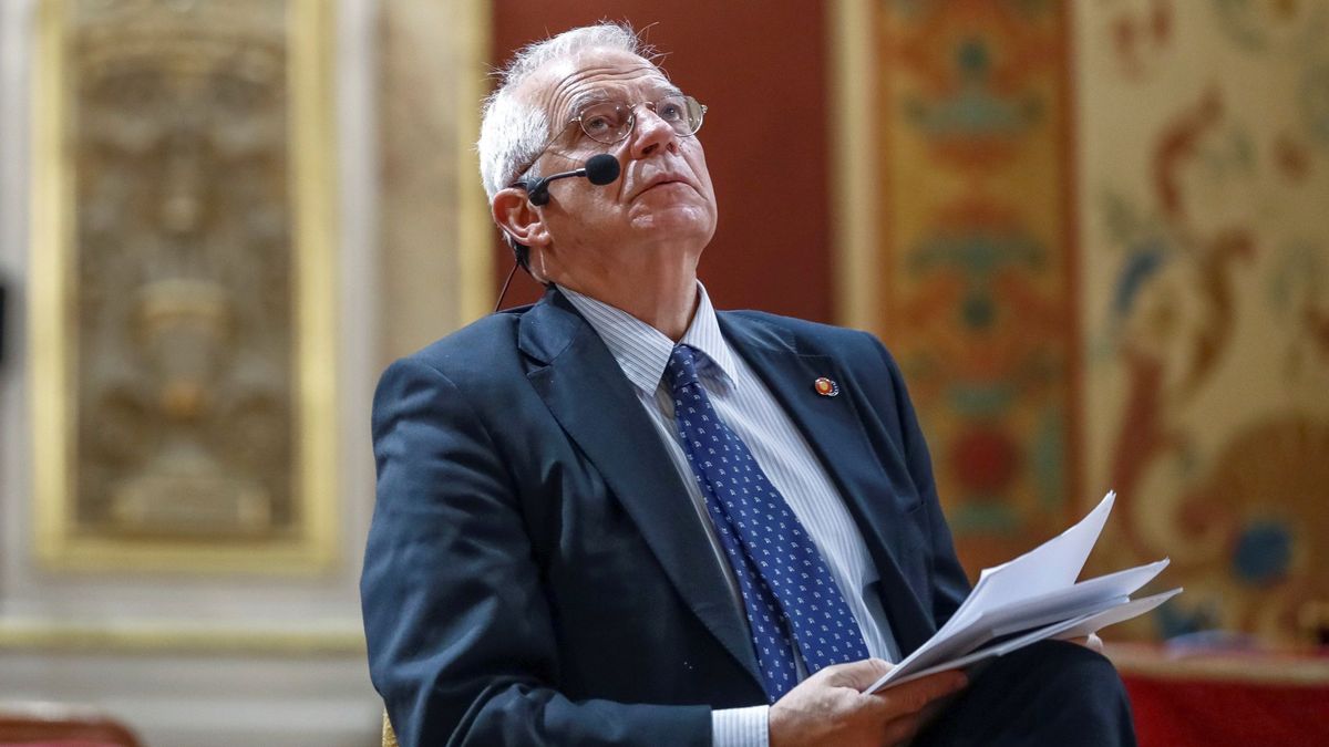 La sanción a Borrell por Abengoa lastra su aspiración a un cargo clave en Bruselas