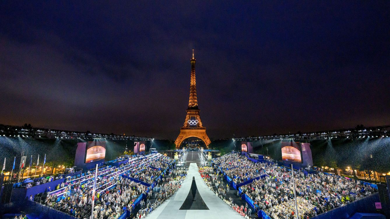 Foto: París, deslumbrante en la inauguración olímpica. (Reuters/Francois-Xavier Marit)