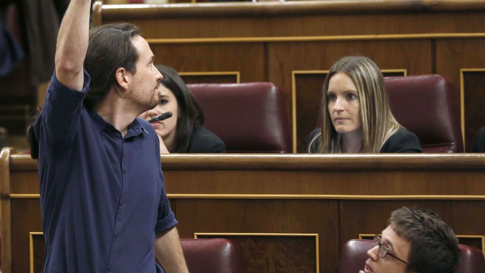 Foto: El líder de Podemos, Pablo Iglesias, promete acatar la Constitución. (EFE)