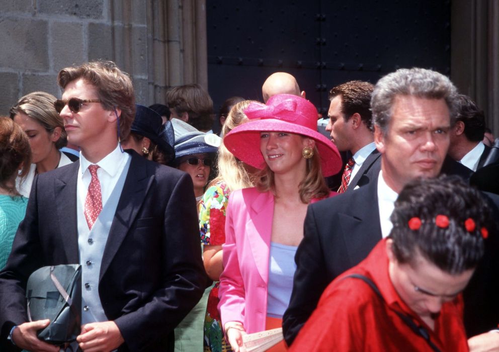 Foto: Carolina de Walburg en una boda en Barcelona en 1998 (Gtres)