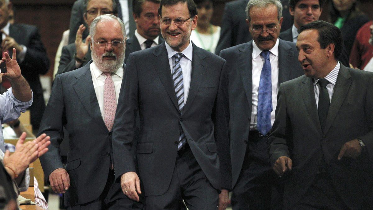 El PP asume que Rajoy nombra como Aznar: espera que lance a Arias con Merkel