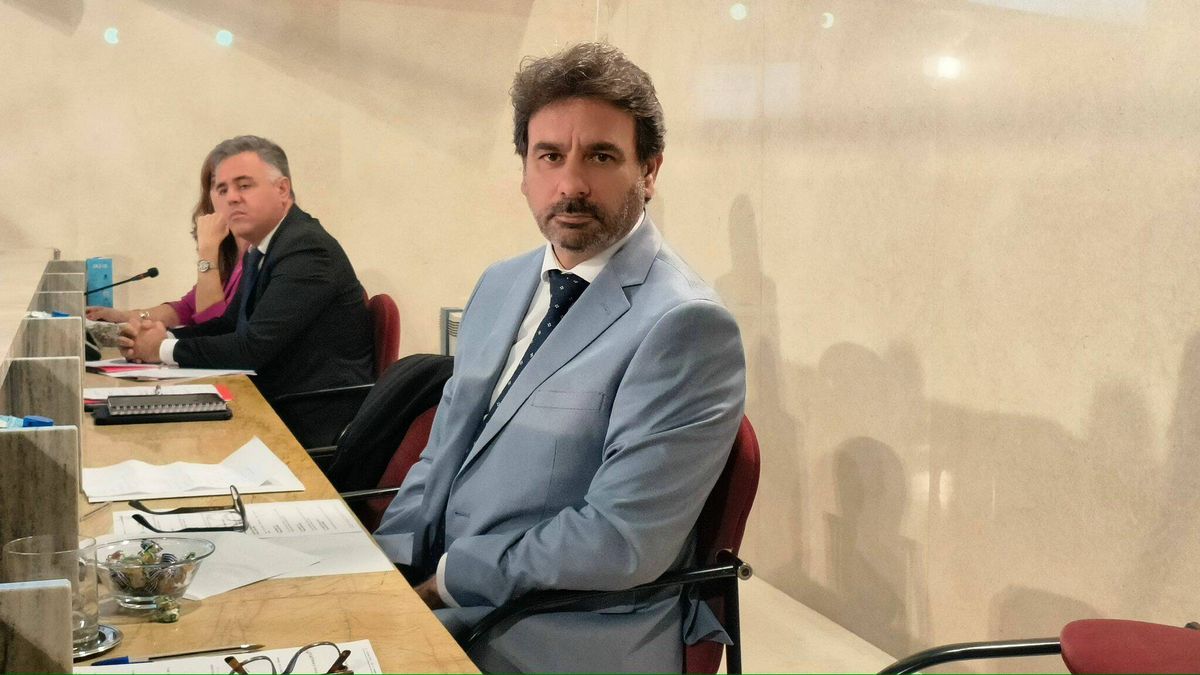El "guantazo" a un concejal de Vox en Almería: "El culpable tiene una orden de alejamiento"