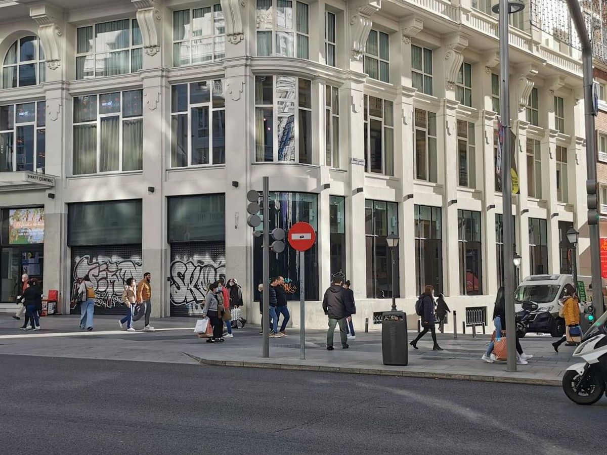 Foto: Skechers irrumpe en Gran Vía 31 (Hyatt Centric) con su primer 'flagship' en Madrid.