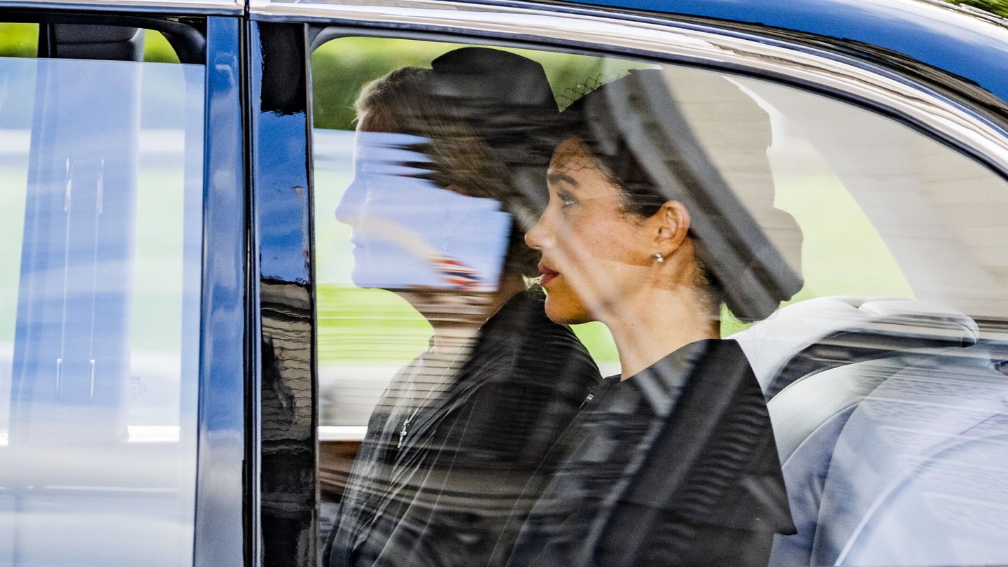 Las dos duquesas, en el cortejo fúnebre del funeral de Isabel II. (EFE/Guy Bell) 