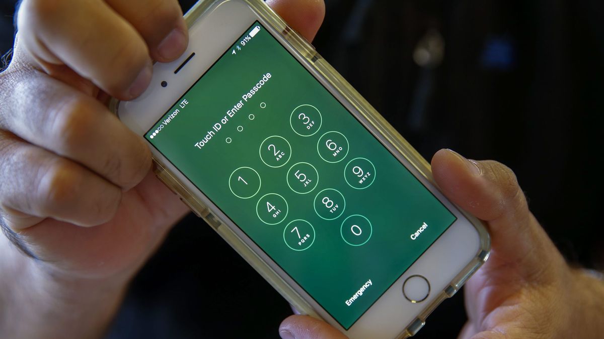 Cómo Apple va a conseguir que nadie desbloquee tu móvil (ni siquiera la Policía)