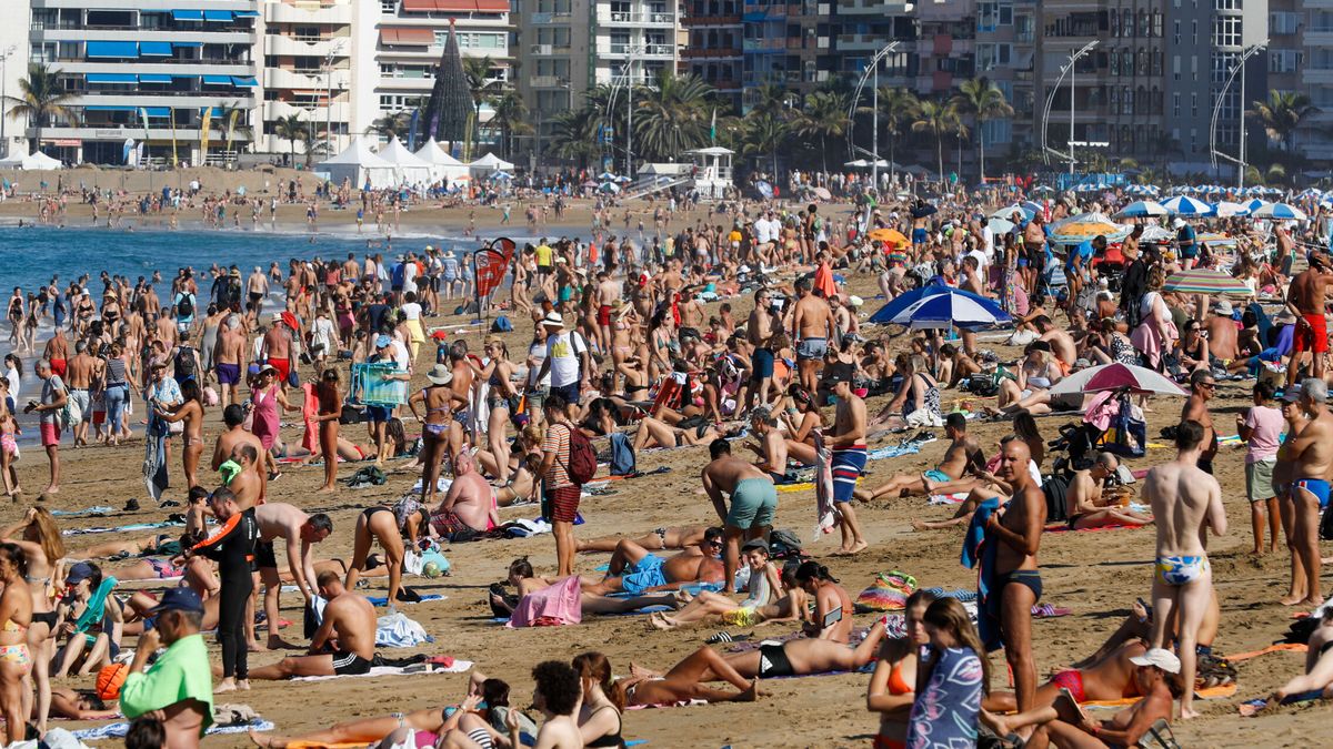 Canarias contra el ETS: el riesgo de perder un millón de turistas y 42.000 empleos