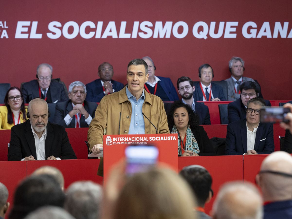Foto: Sánchez, en el acto de la Internacional Socialista. (EFE)
