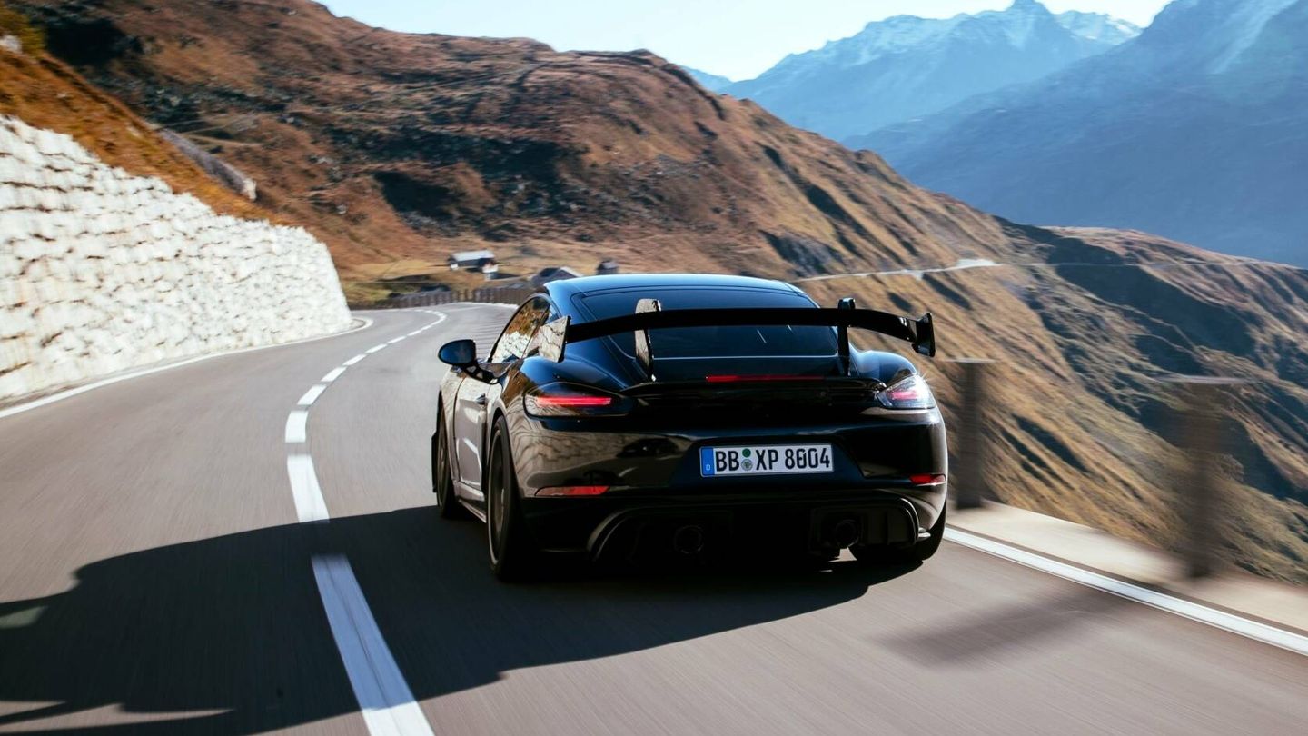 Según afirma el piloto: ''El GT4 RS es uno de los coches más afinados que jamás ha desarrollado Porsche''.