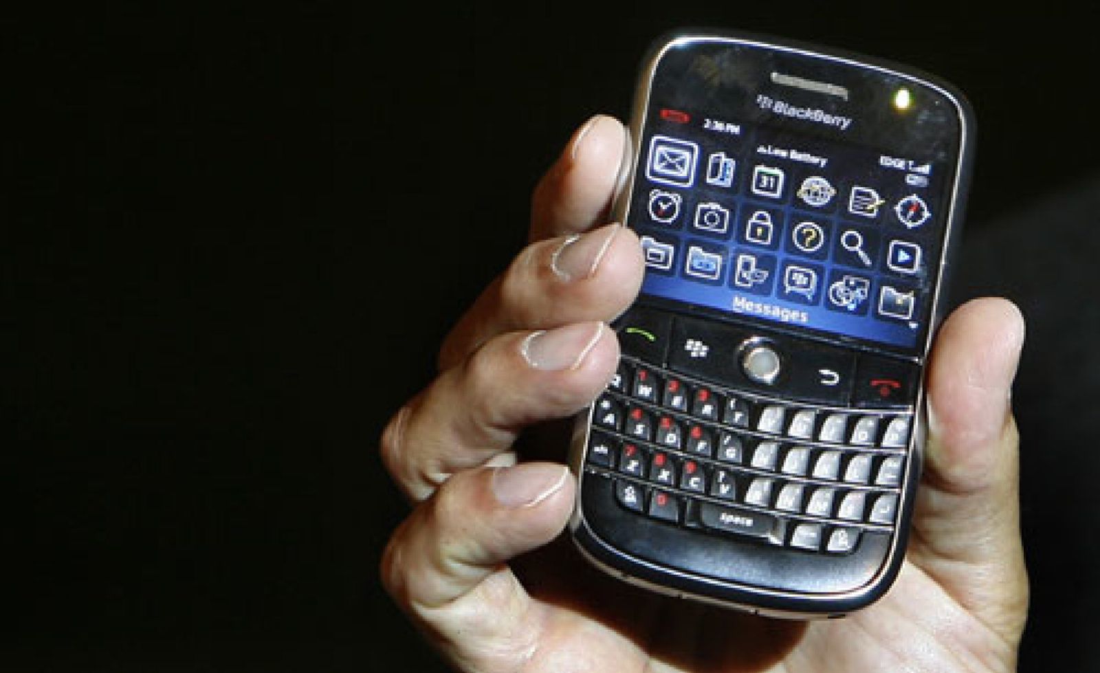Foto: BlackBerry pega duro con el Bold
