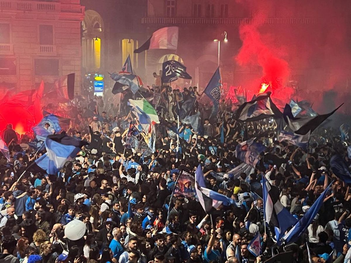 Foto: Celebraciones en Nápoles. (EFE/EPA/Ciro Fusco)