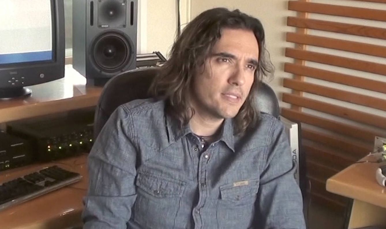 Joaquín Padilla en un momento del documental incluido en el tercer disco. 