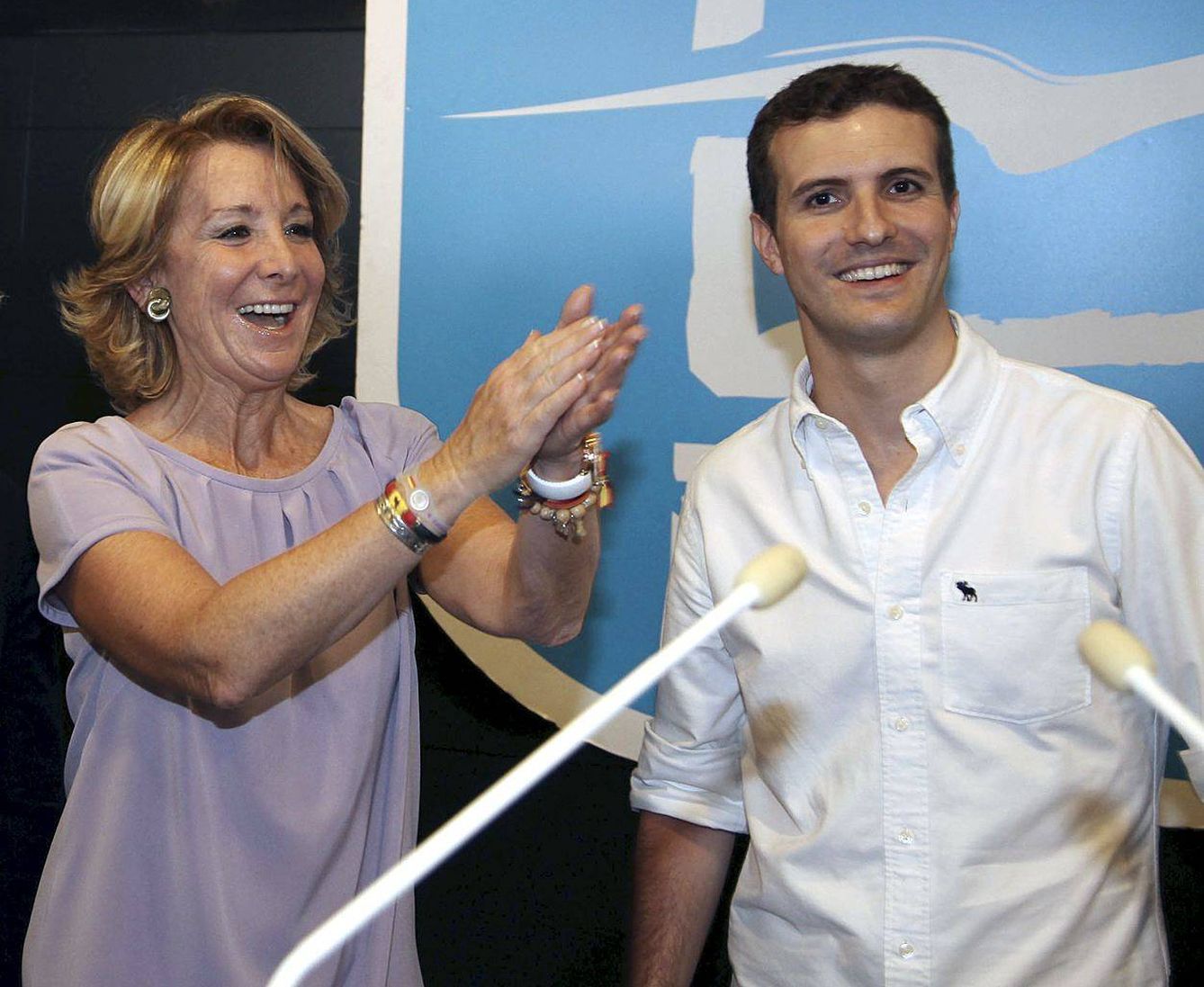 Esperanza Aguirre y Pablo Casado en 2010. (EFE)