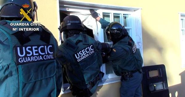 Foto: Incautan cuatro toneladas de cocaína en una operación conjunta entre Guardia Civil y DEA