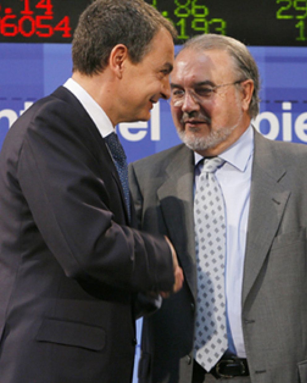 Foto: Zapatero vende sus logros económicos: "2006 ha sido el mejor año de la democracia"