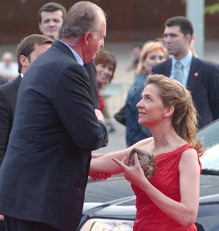 Don Juan Carlos junto a su hija, la infanta Cristina (EFE)