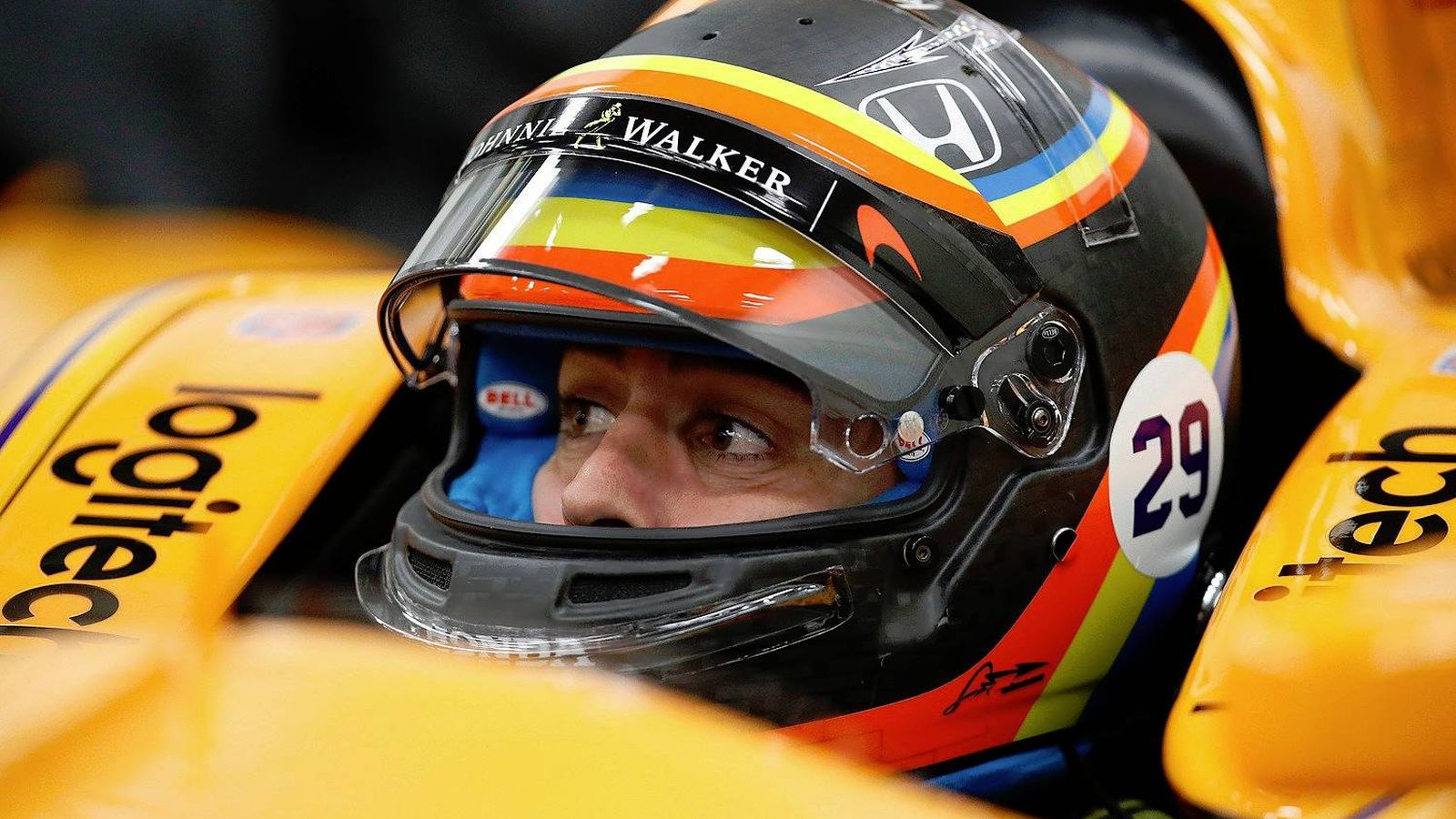 Foto: Fernando Alonso en su monoplaza de la Indy.