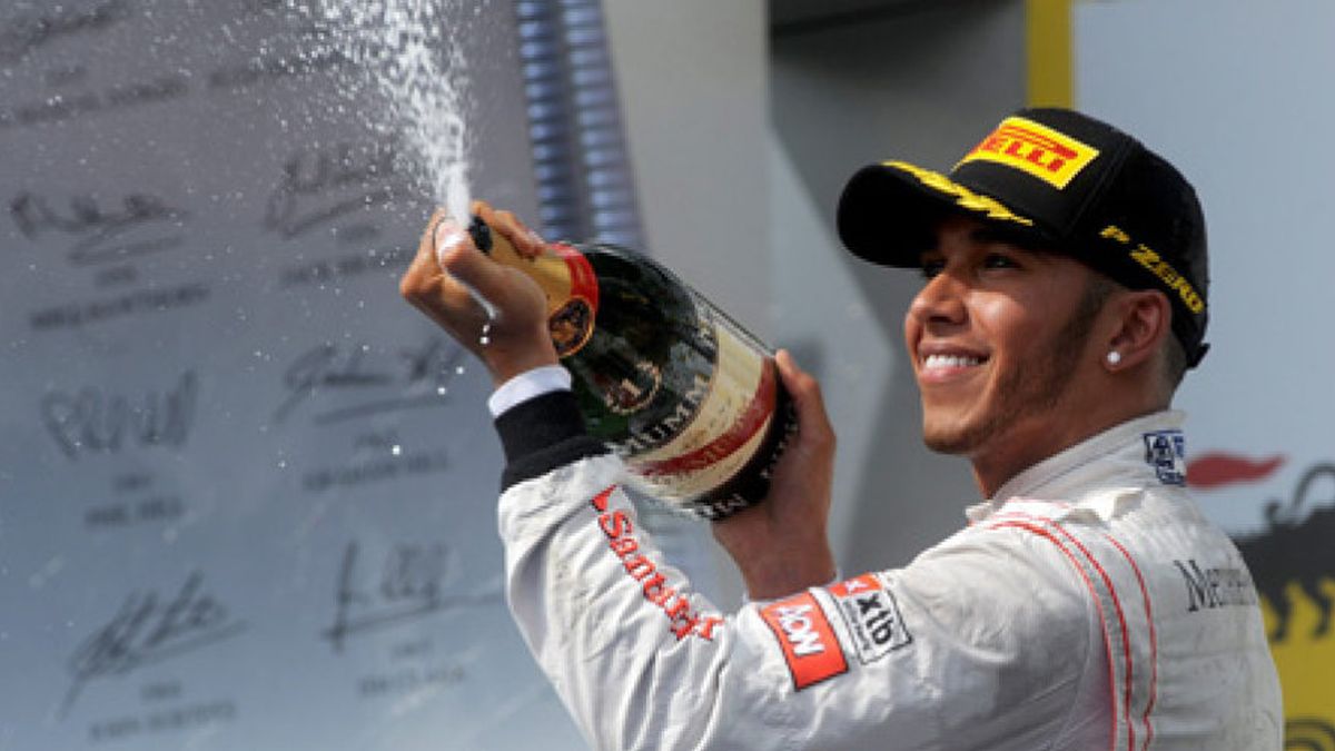 Lewis Hamilton: victoria en la pista y ¿derrota fuera de ella?
