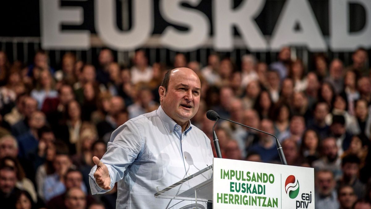 El PNV ganaría en las tres capitales, según encuestas del Gobierno vasco