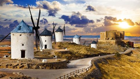 Paseo por La Mancha: azafrán, molinos y un castillo en el mismo plato