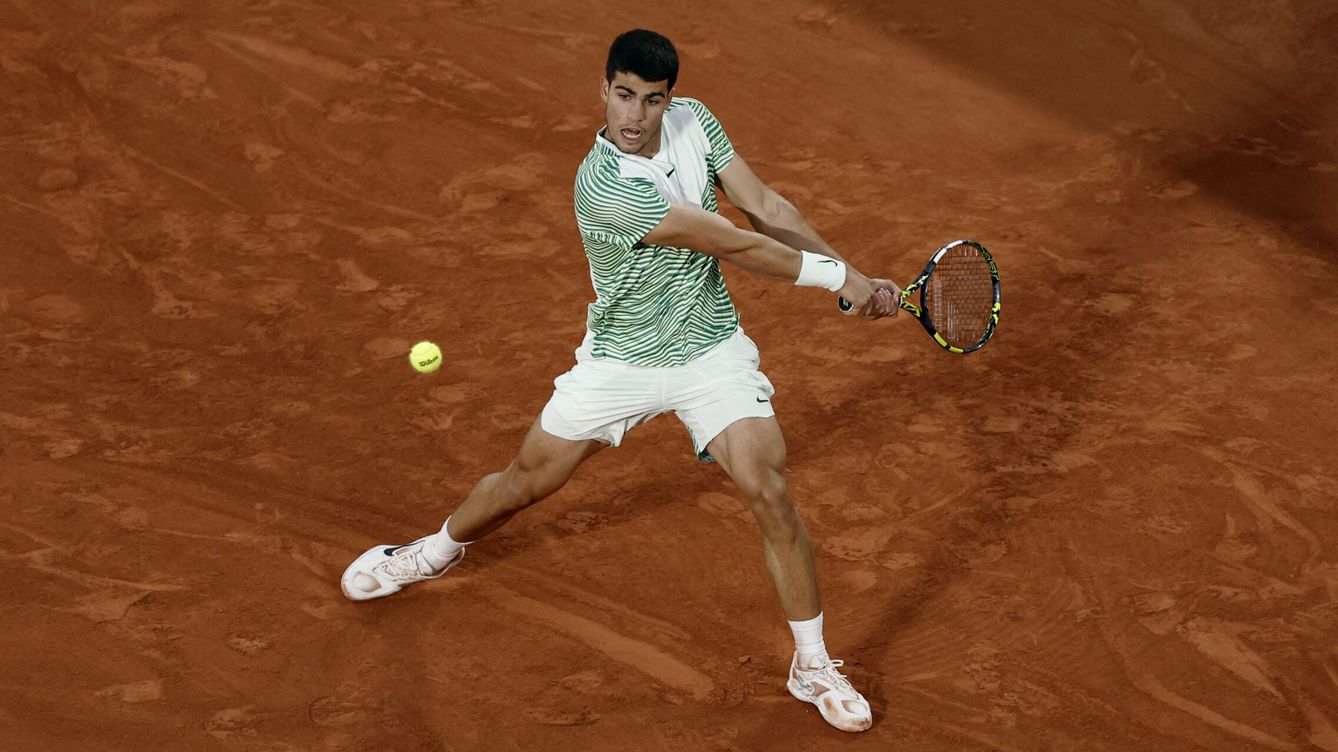 Foto: Alcaraz -  Shapovalov en directo | Roland Garros 2023 resultado en vivo | REUTERS Benoit Tessier