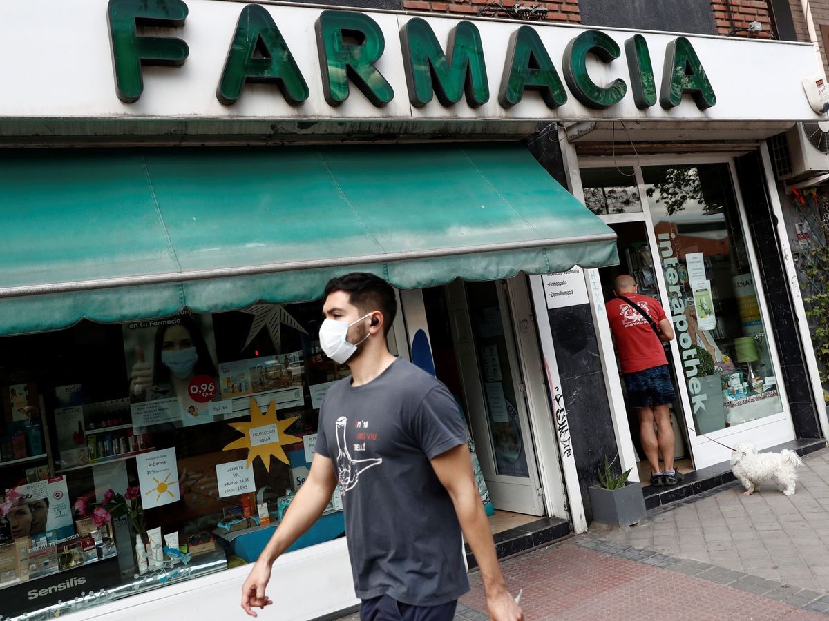 Foto: La farmacias, con problemas de desabastecimiento. (EFE/Mariscal)
