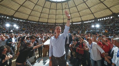 Feijóo saca músculo en casa ante 12.000 personas y calienta el debate: Sánchez tiene miedo a las urnas
