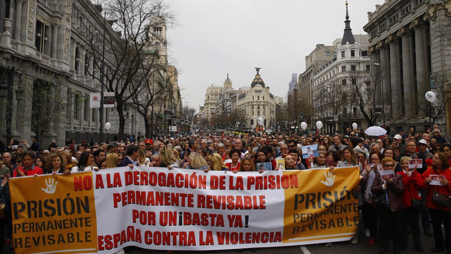 Marcha en Madrid por la prisión permanente revisable. (EFE)