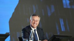 Sabadell, la salida de González-Bueno y la teoría del jamón