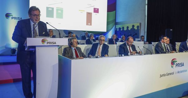 Foto: El presidente de Prisa, Juan Luis Cebrián, durante su intervención en la junta general de accionistas de Prisa. (EFE)