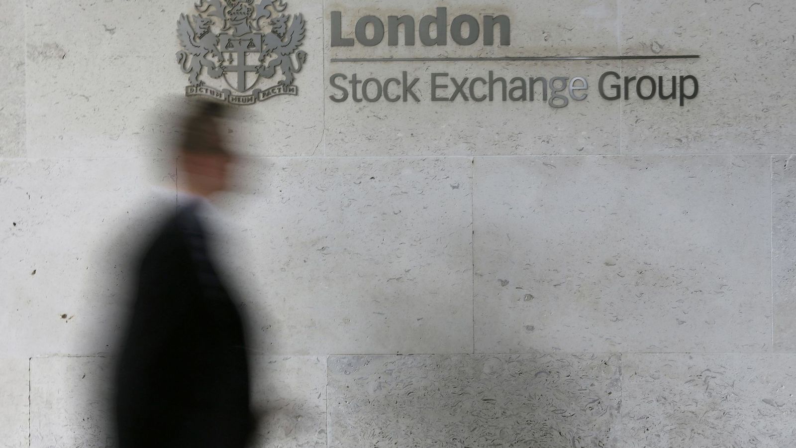 Foto: Sede de la Bolsa de Londres (Reuters)