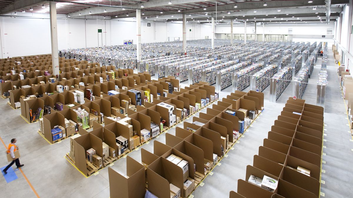 Amazon lleva a Madrid la entrega en el día y abre otro frente a los centros comerciales