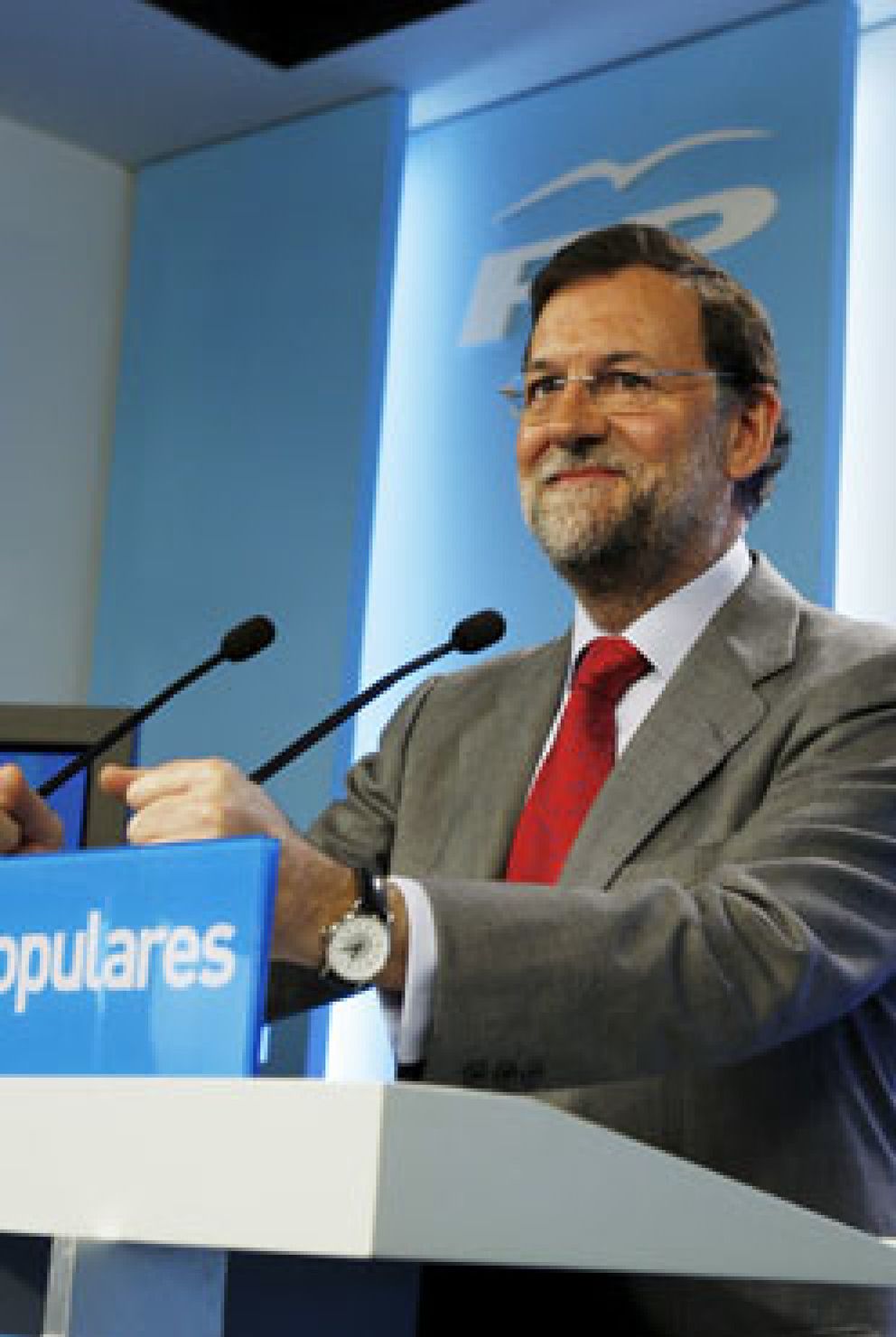 Foto: Rajoy cree que "hubiera sido lamentable" que España no estuviera en el G-20