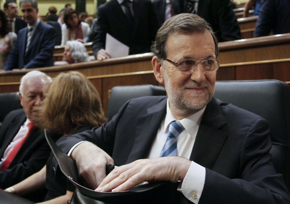 Foto: Rajoy hoy en el pleno del Congreso (Efe)