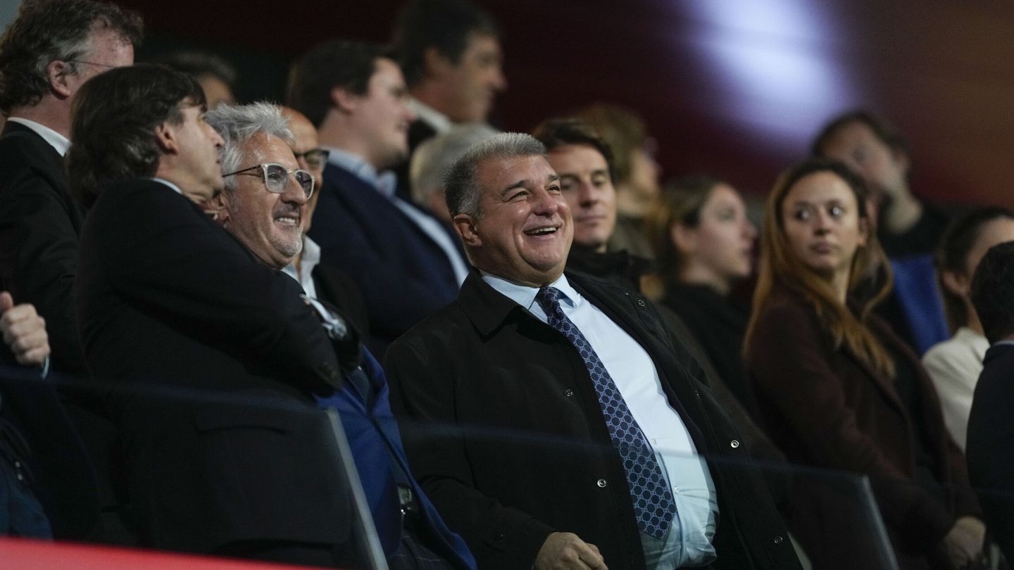 Laporta, durante un partido. (Reuters/Alejandro García) 