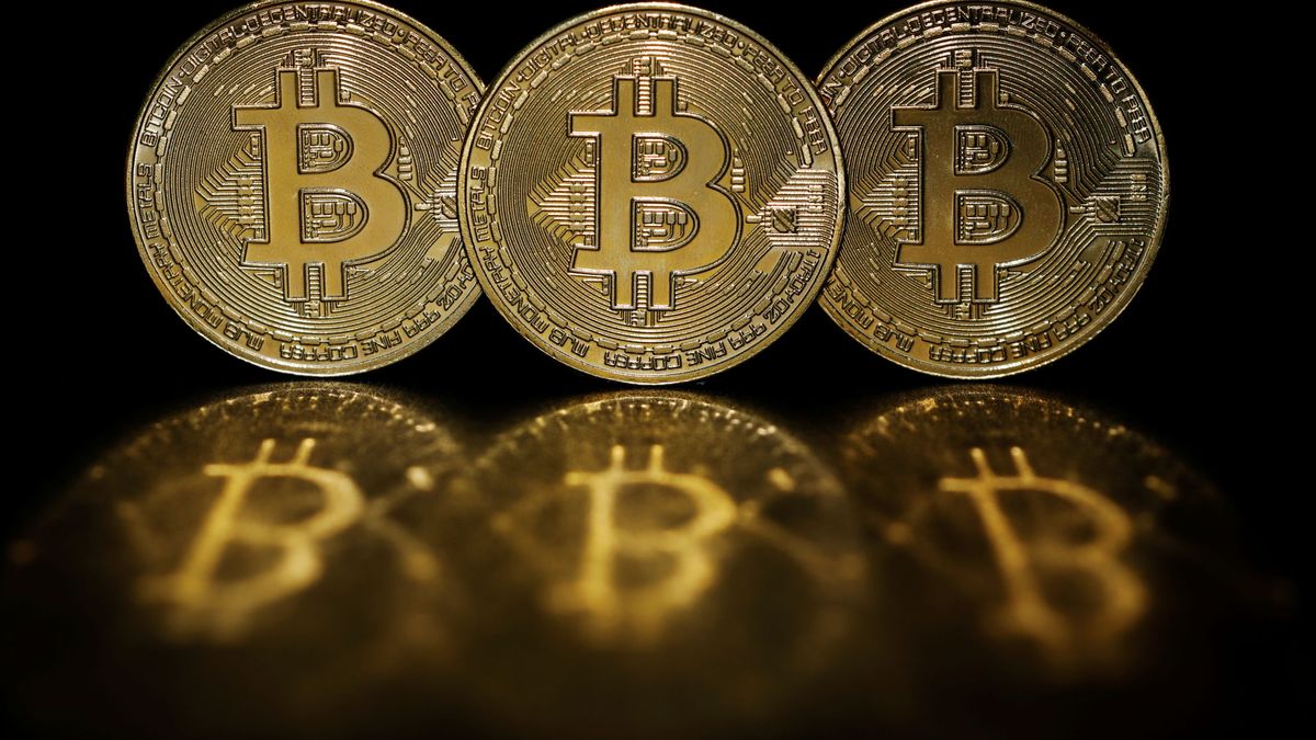 El bitcoin cae con fuerza y toca su nivel más bajo desde finales de enero