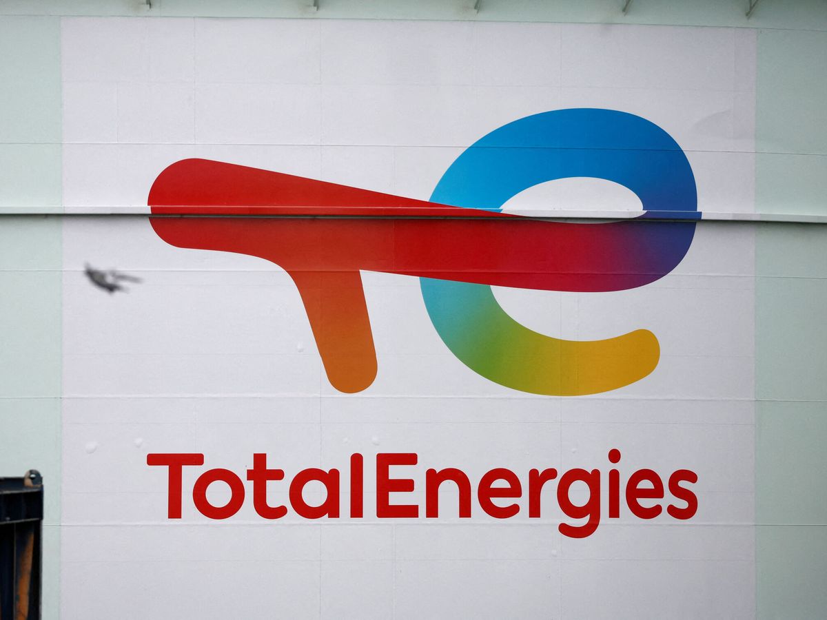 Foto: Logo de la empresa francesa TotalEnergies. (Reuters/Benoit Tessier)