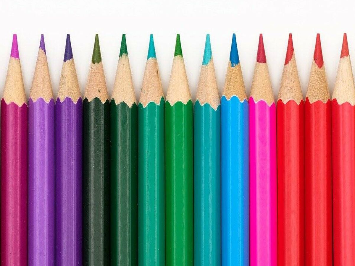 Foto: Acertijo visual: ¿puedes encontrar los lápices con doble punta? 