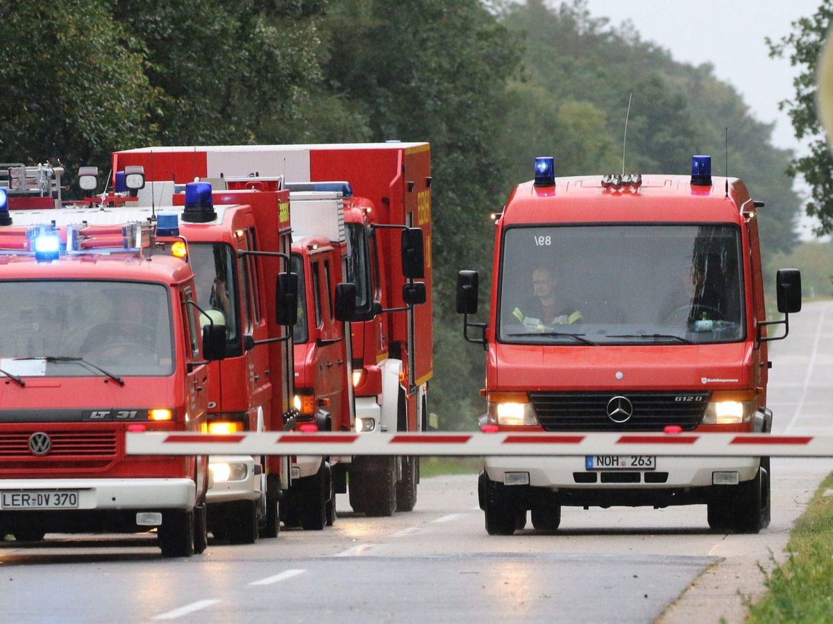 Foto: Camiones de bomberos-archivo. (EFE)