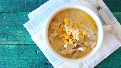 Sopa de pollo y maíz: la receta templada que no te hará sudar en verano