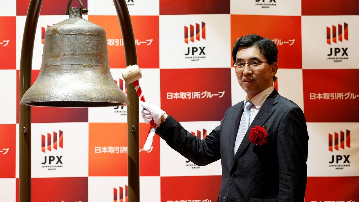 El banco de Rakuten vuela un 38% tras ser la mayor salida a bolsa de Japón en cuatro años